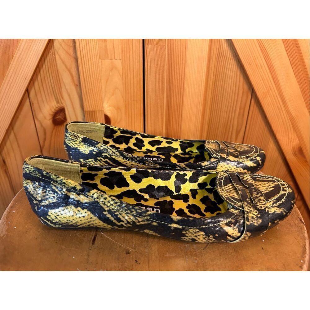 LIBBY EDELMAN Snake Print Flats Loafers Womens Shoes Sz 8M